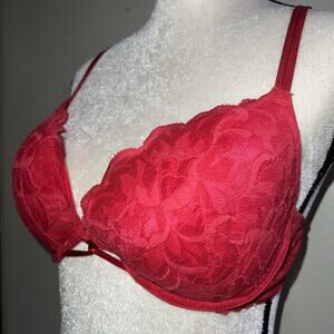 Victoria Secret 34D Red Push Up bra EUC Lace Pink VS Sexy